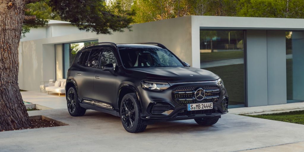 New-Mercedes-GLB-electric