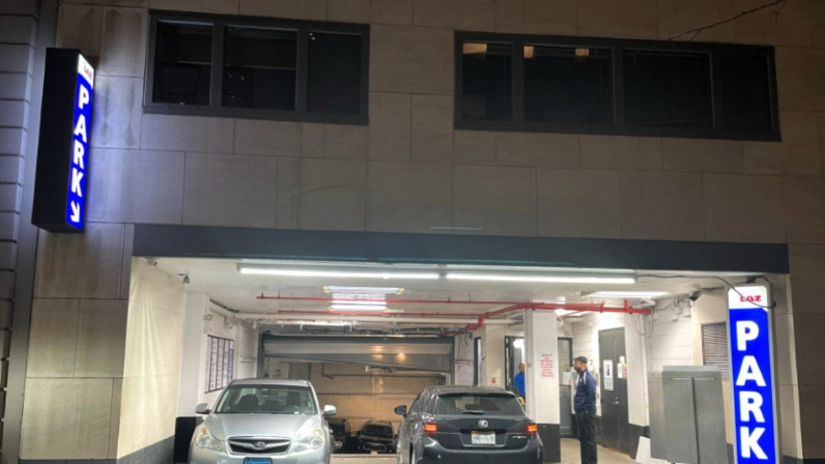 LAZ Parking EV chargers