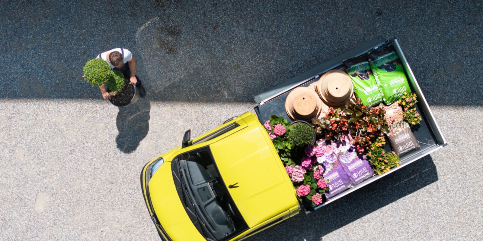 E-quipment highlight: Piaggio Porter NPE micro truck gets it done