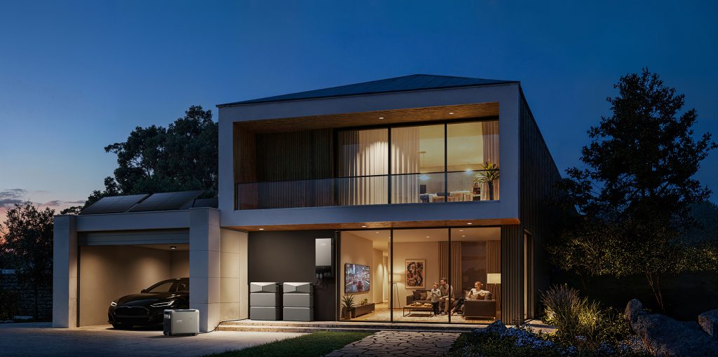 house with Anker SOLIX E10 system installed with family inside