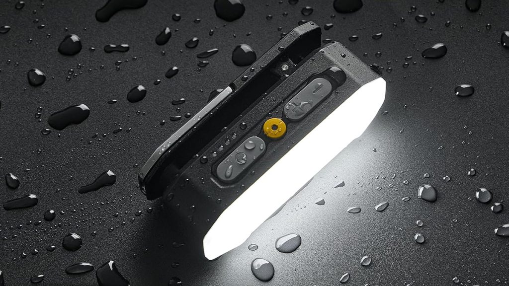 BougeRV camping light and water droplets