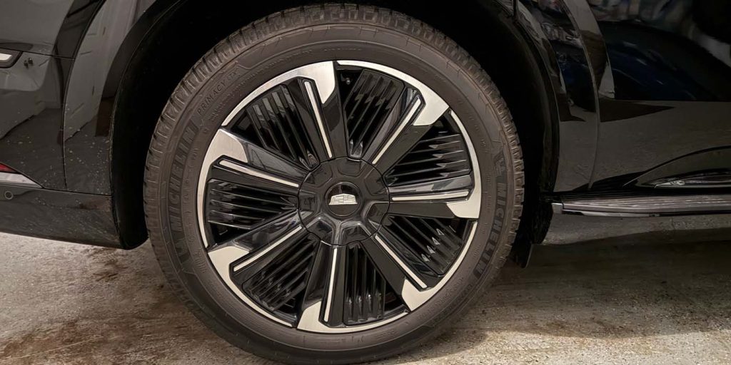 Cadillac Escalade IQ review