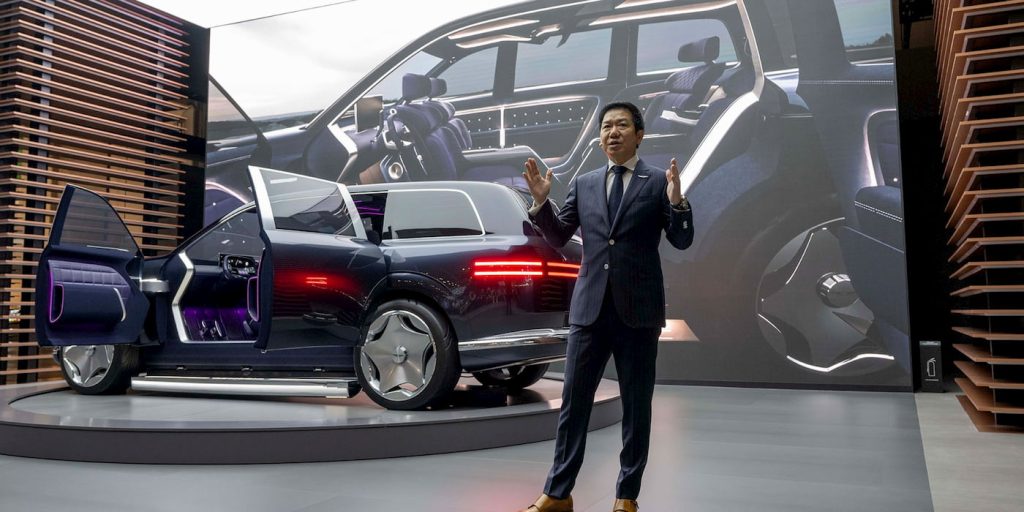 Genesis-delaying-GV90