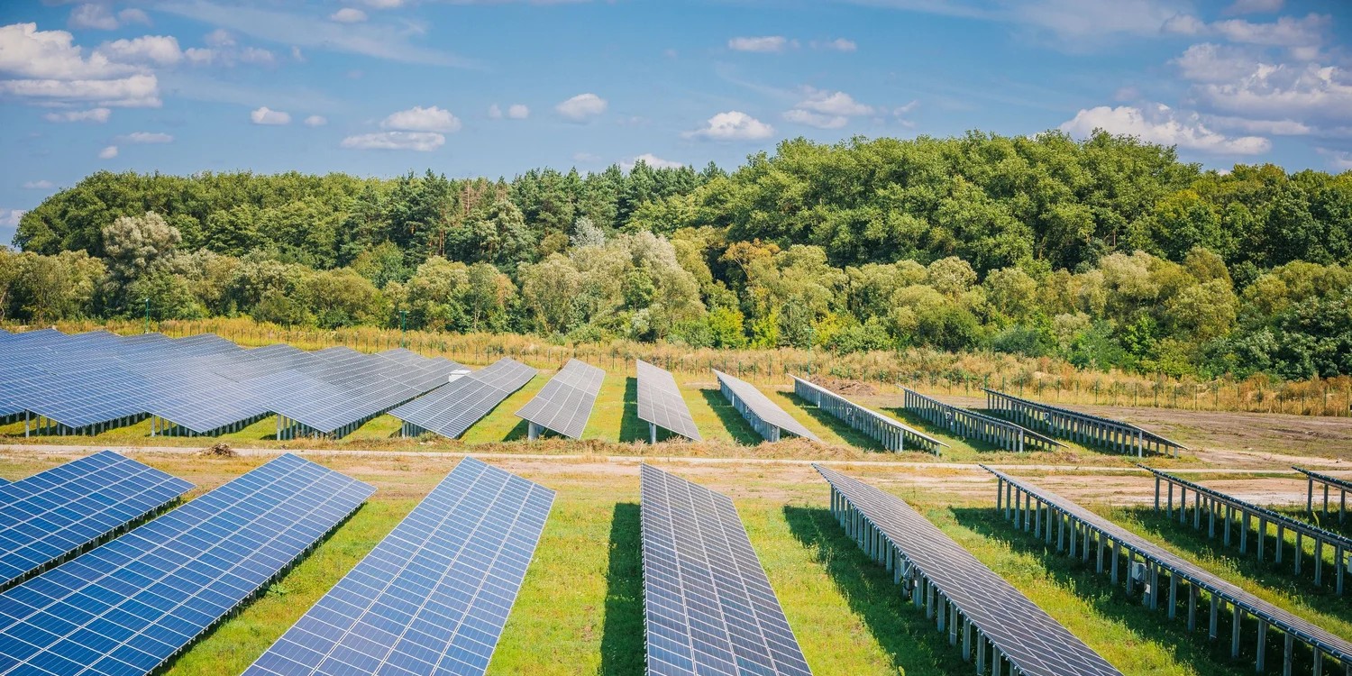 electrek.co - Michelle Lewis - Meta-backed solar surge adds 385 MW to Louisiana's grid