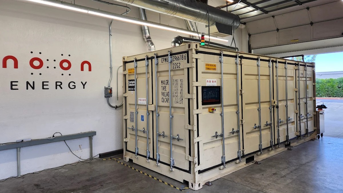 photo of Noon Energy proves 100+ hour battery for clean energy storage image