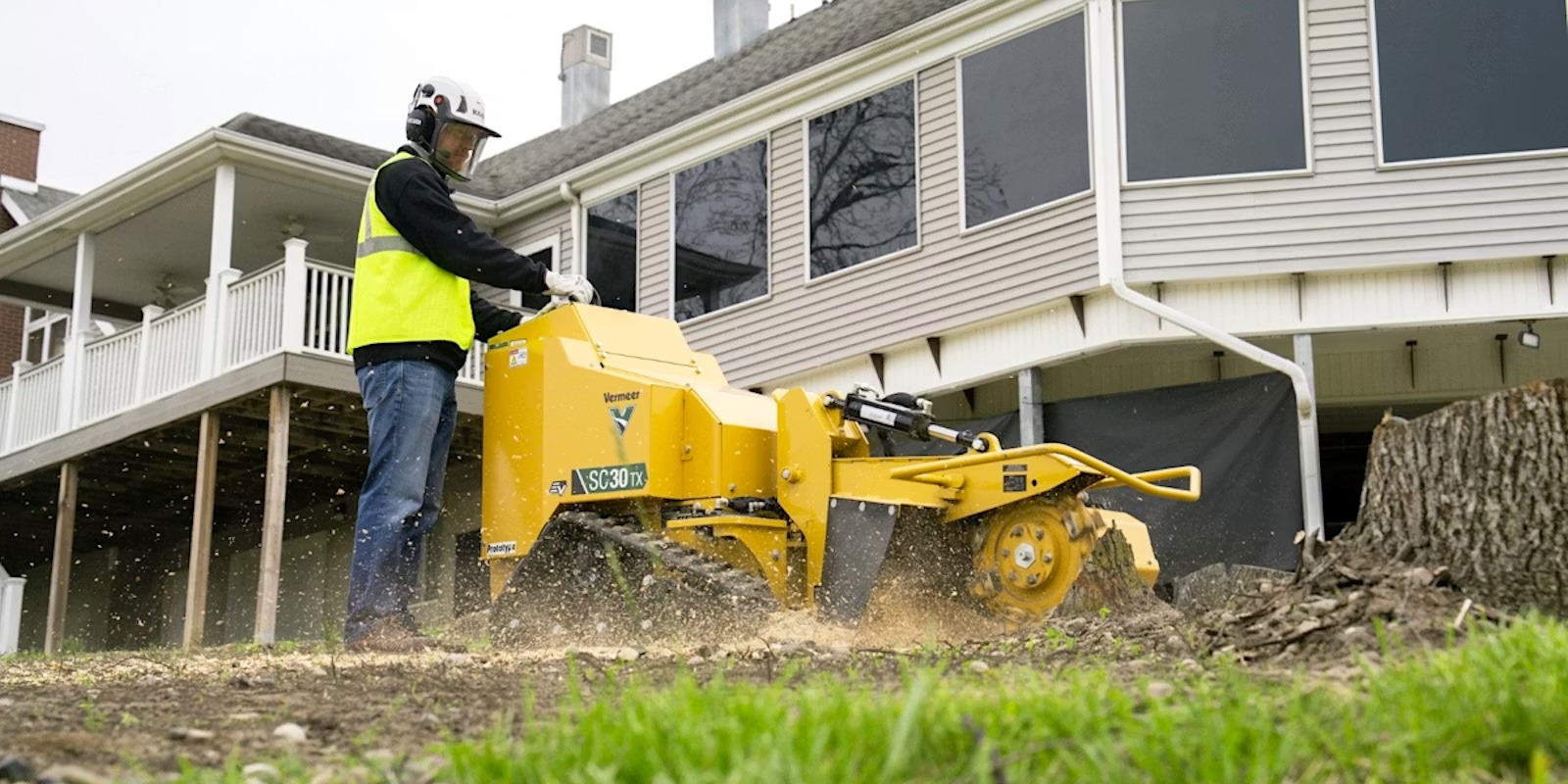 The limited release includes the BX1000XL electric brush chipper, the BC200 electric brush chipper, the SC30TX electric stump cutter and the S450TX electric mini skid steer.