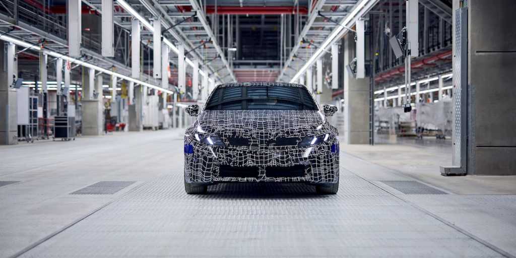 BMW-first-new-i3-EV-production.jpeg?resi
