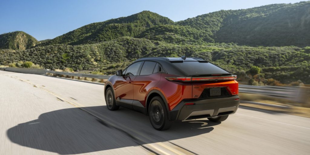 Toyota-discounts-new-C-HR-EV