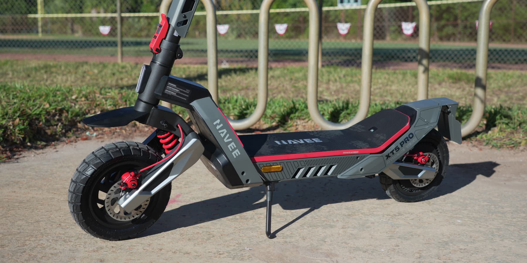 Navee XT5 Pro 30+ MPH e-scooter review: Awesome except for…