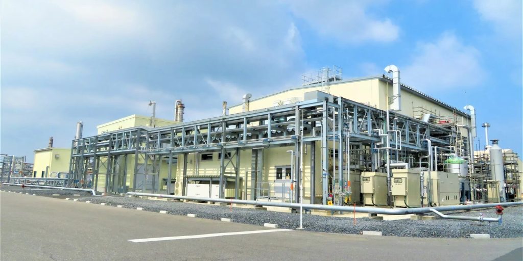 Toyota’s 620-Mile Solid-State EV Plan Just Got A Major Boost From Big Oil
