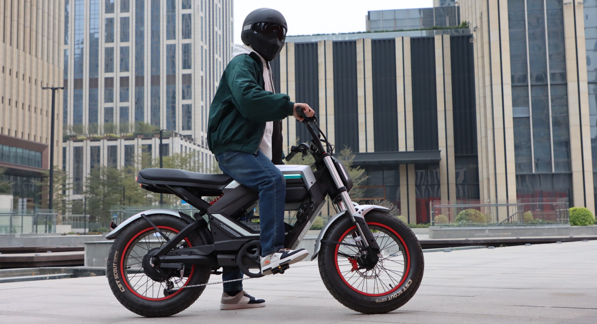 AOTOS’ new Flux X26 e-bike mixes smart tech, torque, and a wild design ...