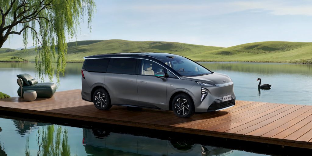 Buick-luxury-electric-van
