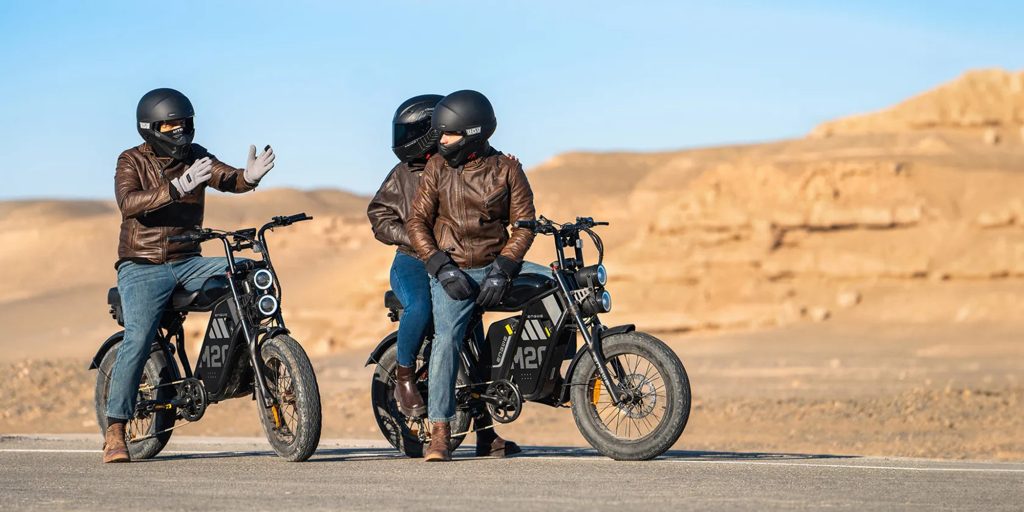people on ENGWE M20 3.0 e-bikes in street