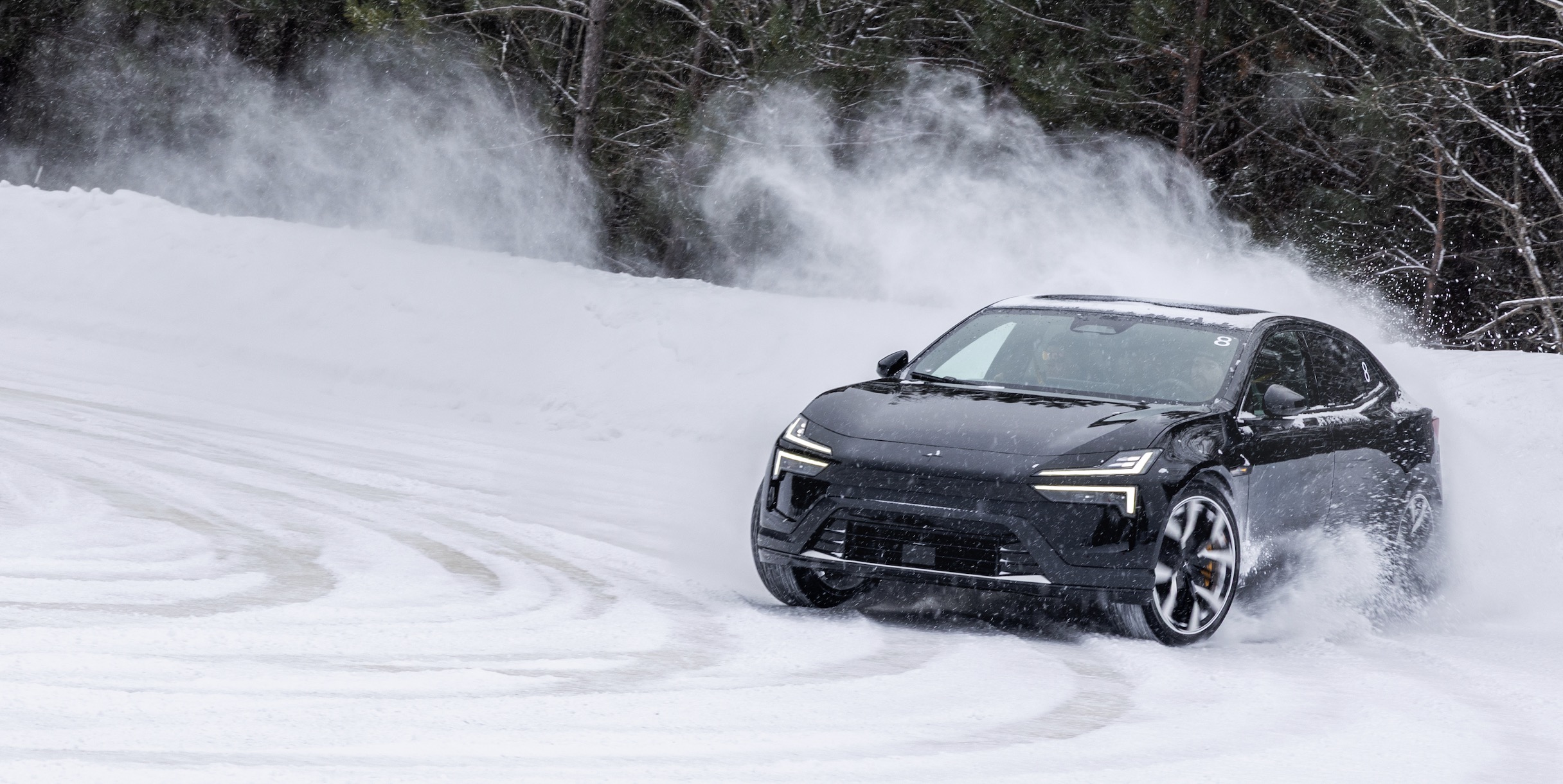 Polestar 4 on ice: 544 hp and fine-tuned dynamics make it a&hellip;