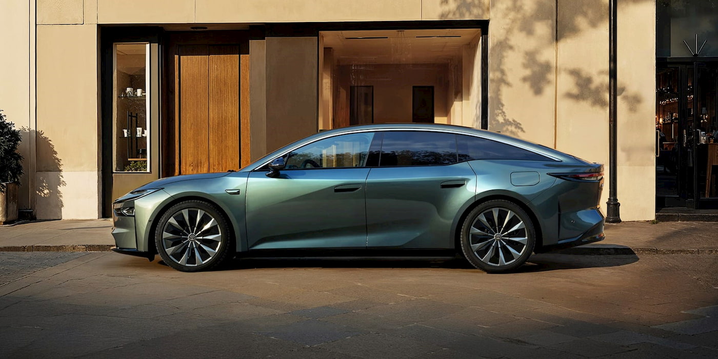 Toyota’s new luxury EV in China receives over 3,000 orders…