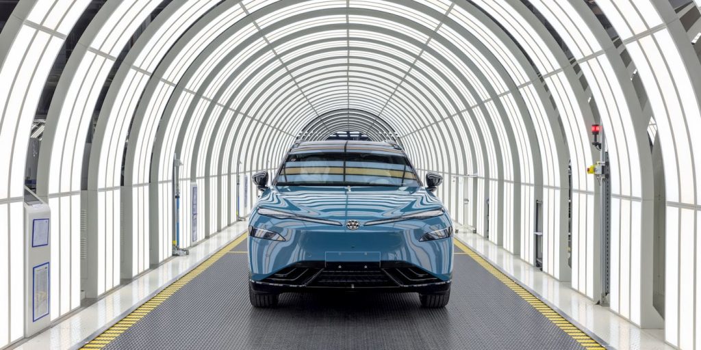 Volkswagen-first-custom-EV-China