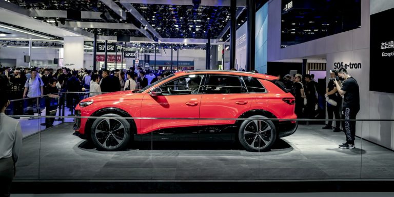 Volkswagen-solid-state-batteries-EV