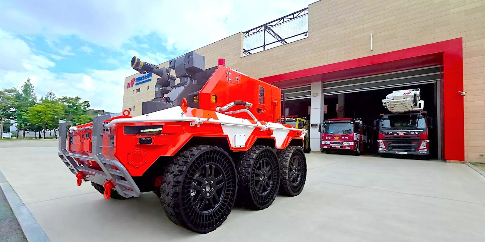 Maybe robots SHOULD steal some jobs: new firefighting ‘bot&hellip;