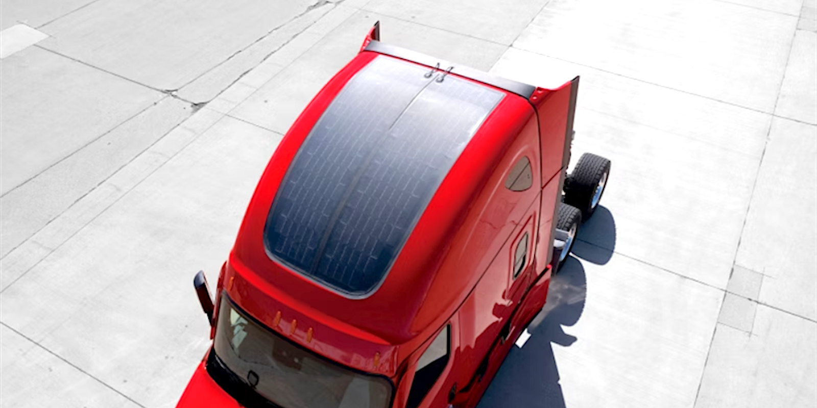 Adding solar panels to semi trucks helps slash diesel…