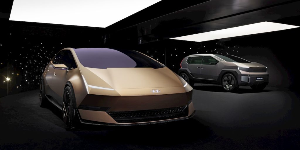 Hyundai-new-IONIQ-EVs-Venus-Earth