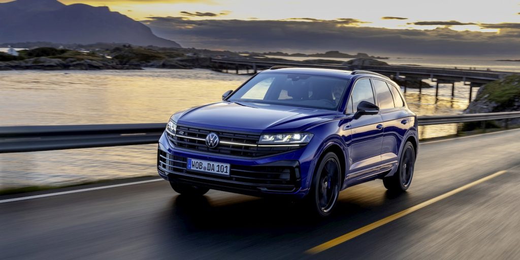 Volkswagen-luxury-EV-SUV
