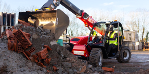 The MTA 519 features a skid steer quick attach system, which allows the machine to operate standard flow skid steer and CTL attachments