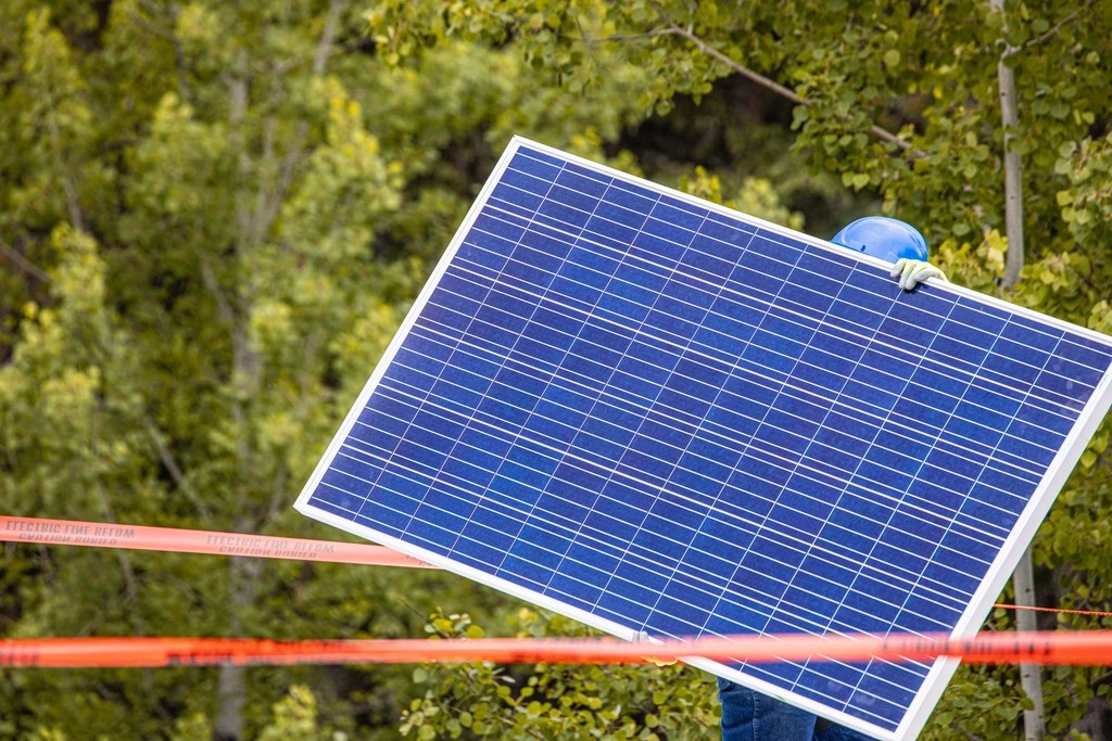 China Exports Record 68 GW Solar in March