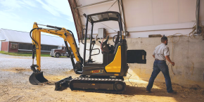 New Holland Reveals E25X, a 2.5-Ton Electric Mini Excavator for Jobsite Versatility