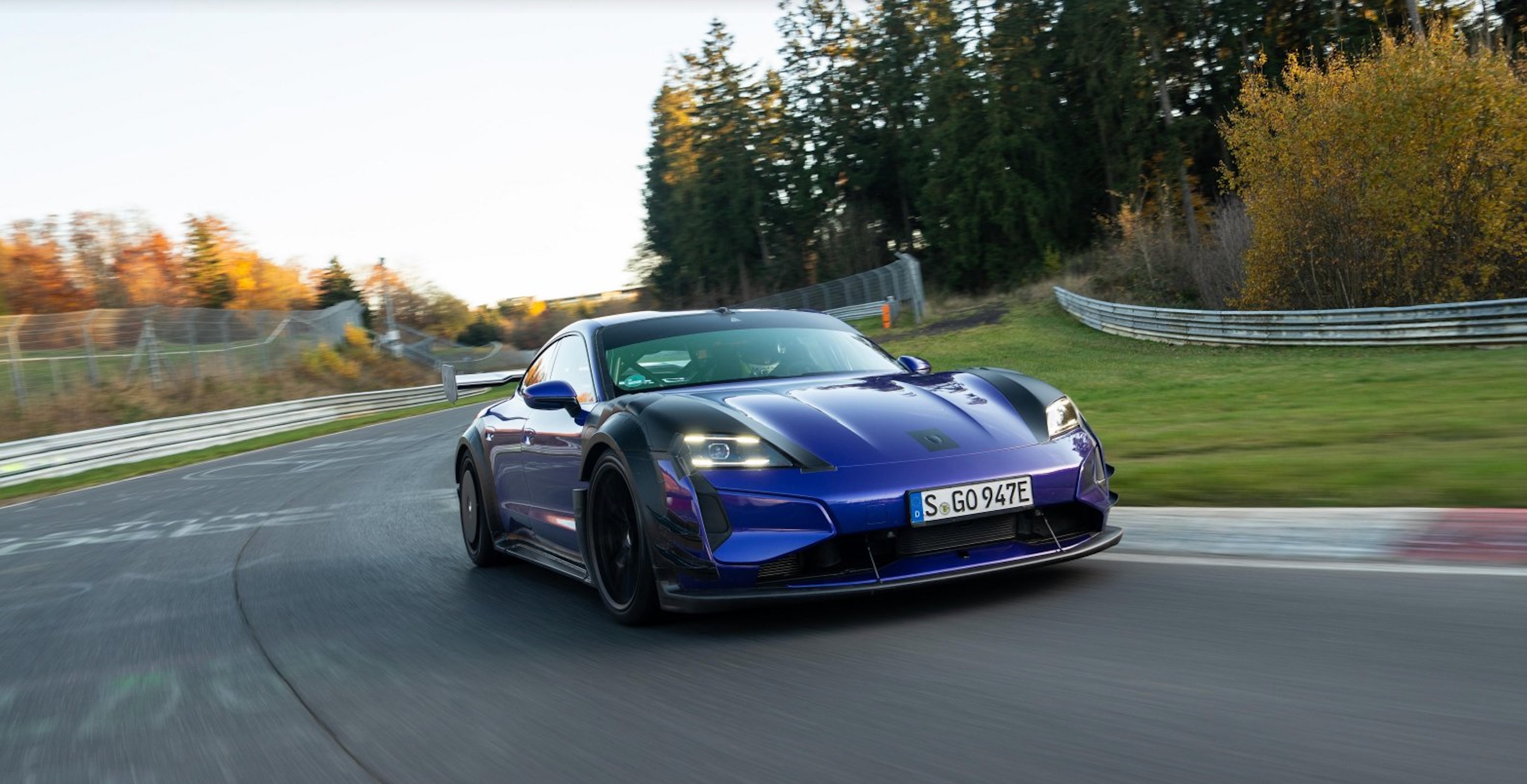 POrsche Taycan Nurburing production record