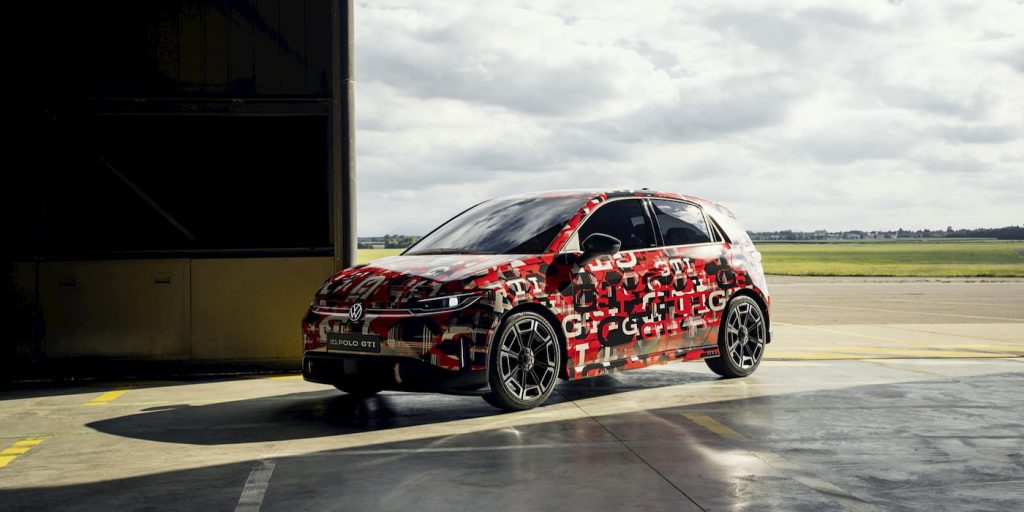 Volkswagen-first-electric-GTI-debut