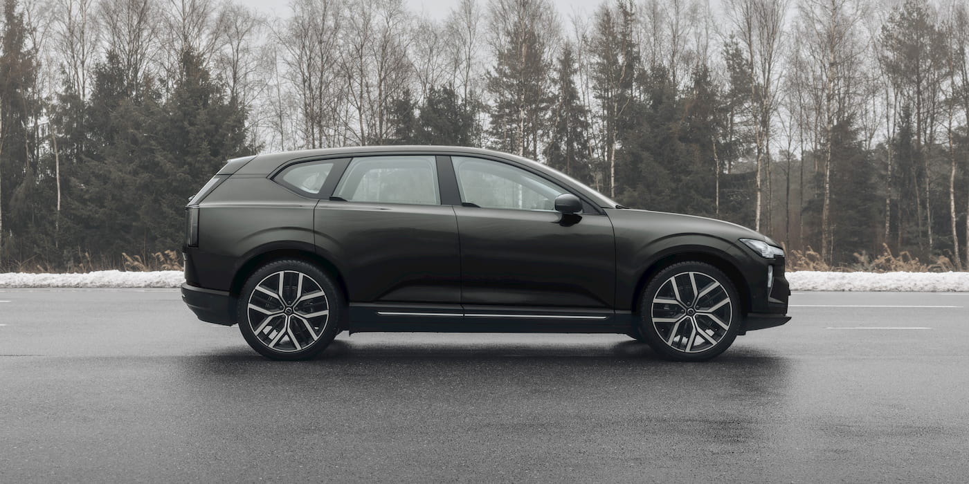 Volvo-EX60-EV