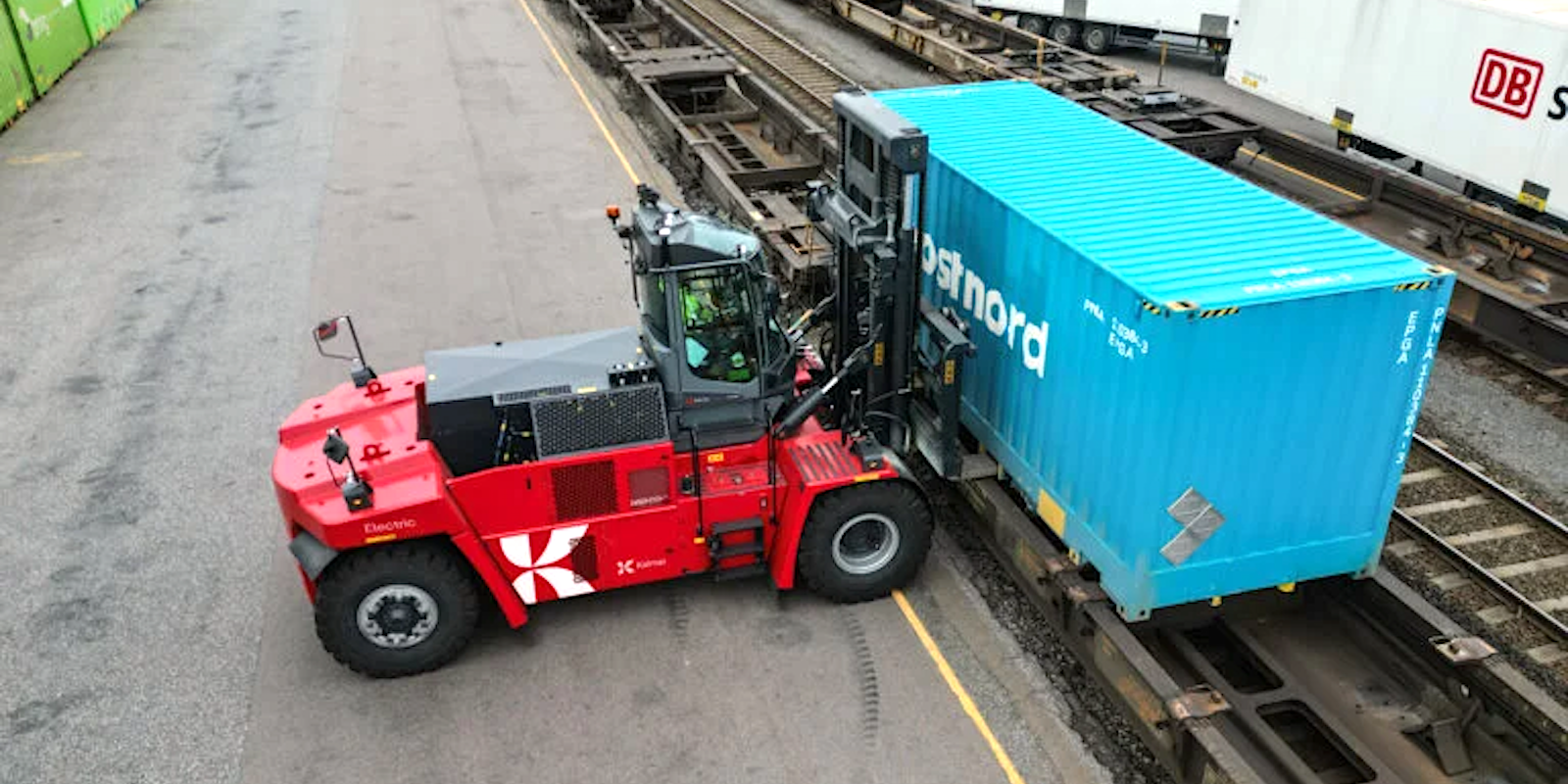 electrek.co - Jo Borrás - E-quipment highlight: Kalmar li-ion Super Heavy electric forklifts