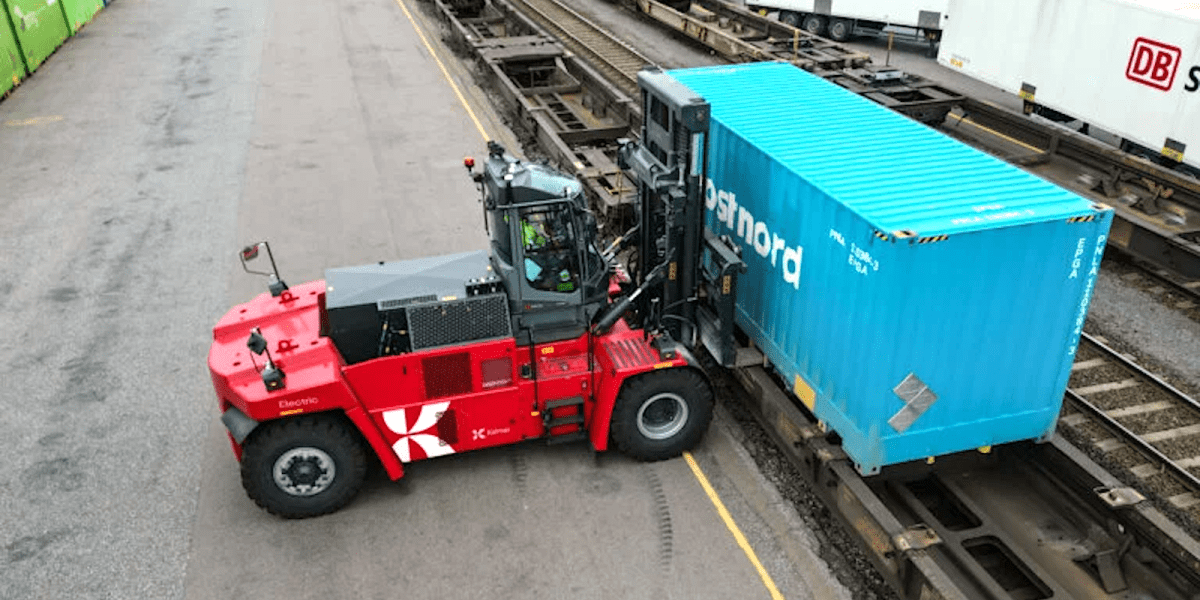 E-quipment highlight: Kalmar li-ion Super Heavy electric forklifts