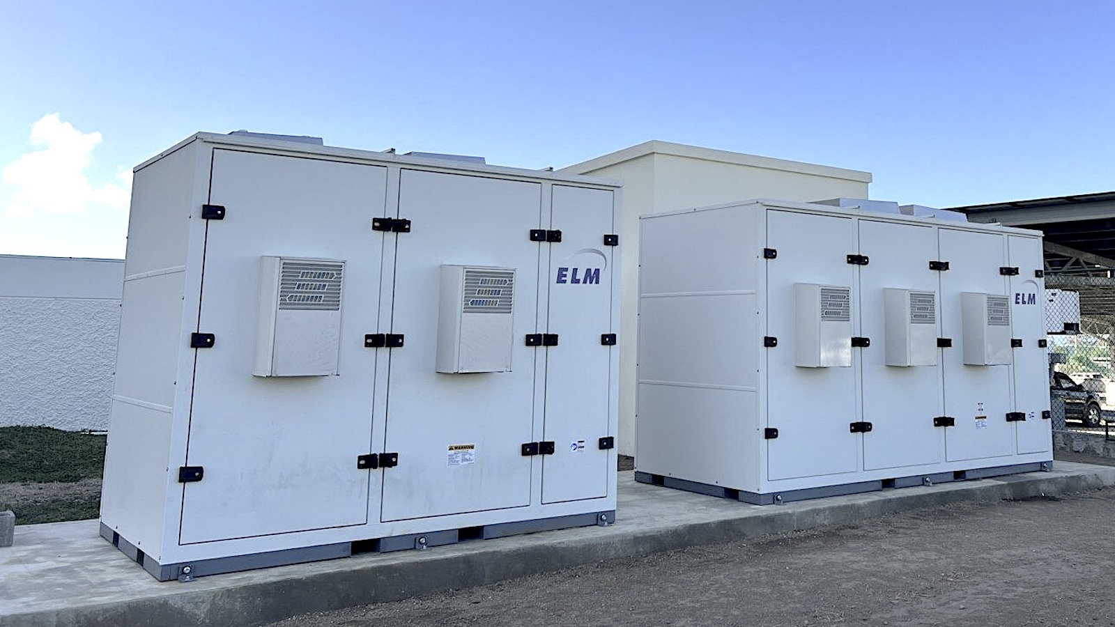 Wondering where that ELM MicroGrid shipment was going last week? We’re excited to share that it arrived right here in the hometown of our corporate headquarters — Peoria, Illinois.