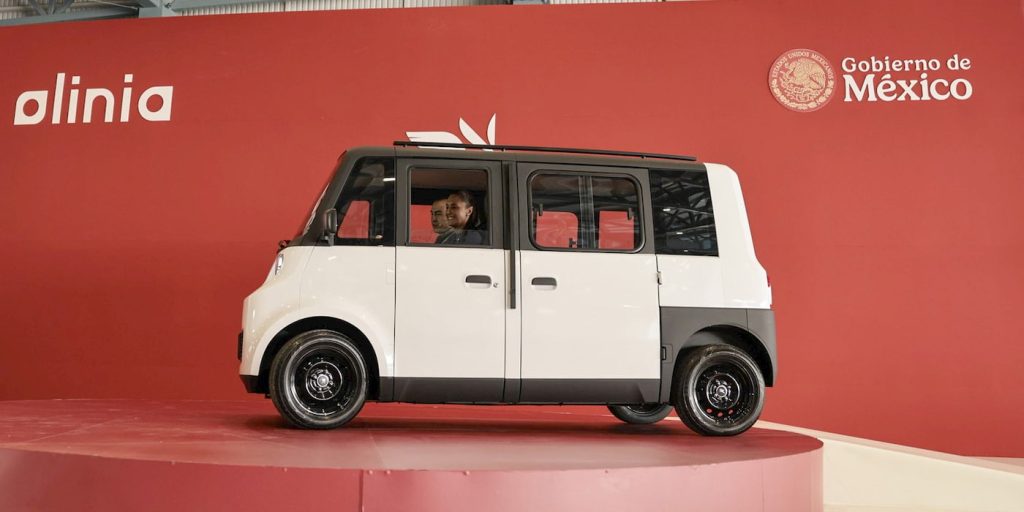 Olinia-EV-Mexico's-first