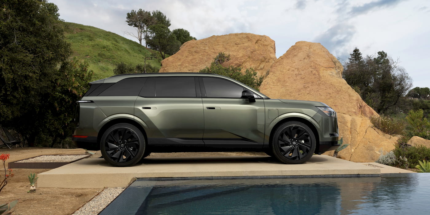 Toyota-Lexus-3-row-electric-SUVs