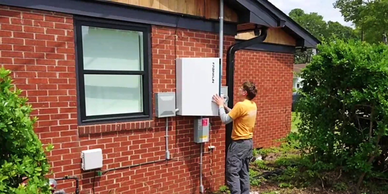 Northern California Homeowners Can Now Earn Up to $6,000 to Connect FranklinWH Batteries to the Grid