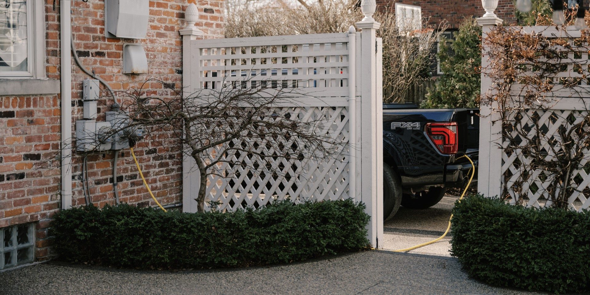 Ford F-150 electric trucks can now power a home’s electrical panel