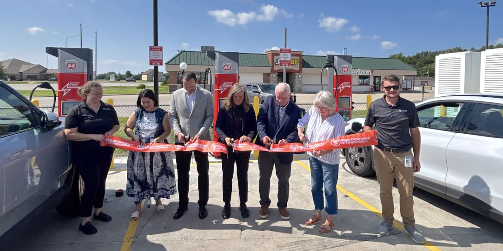 Illinois Launches First Federally Funded EV Chargers