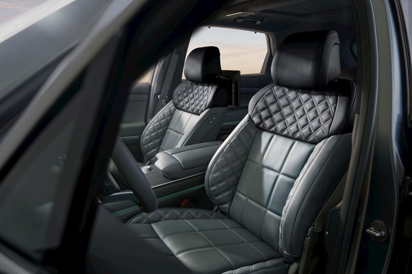 Genesis-GV80-HEV-Hybrid-interior