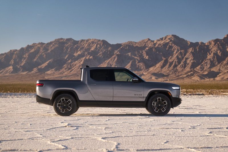 Side profile of the 2027 Rivian R1T in Esker Silver