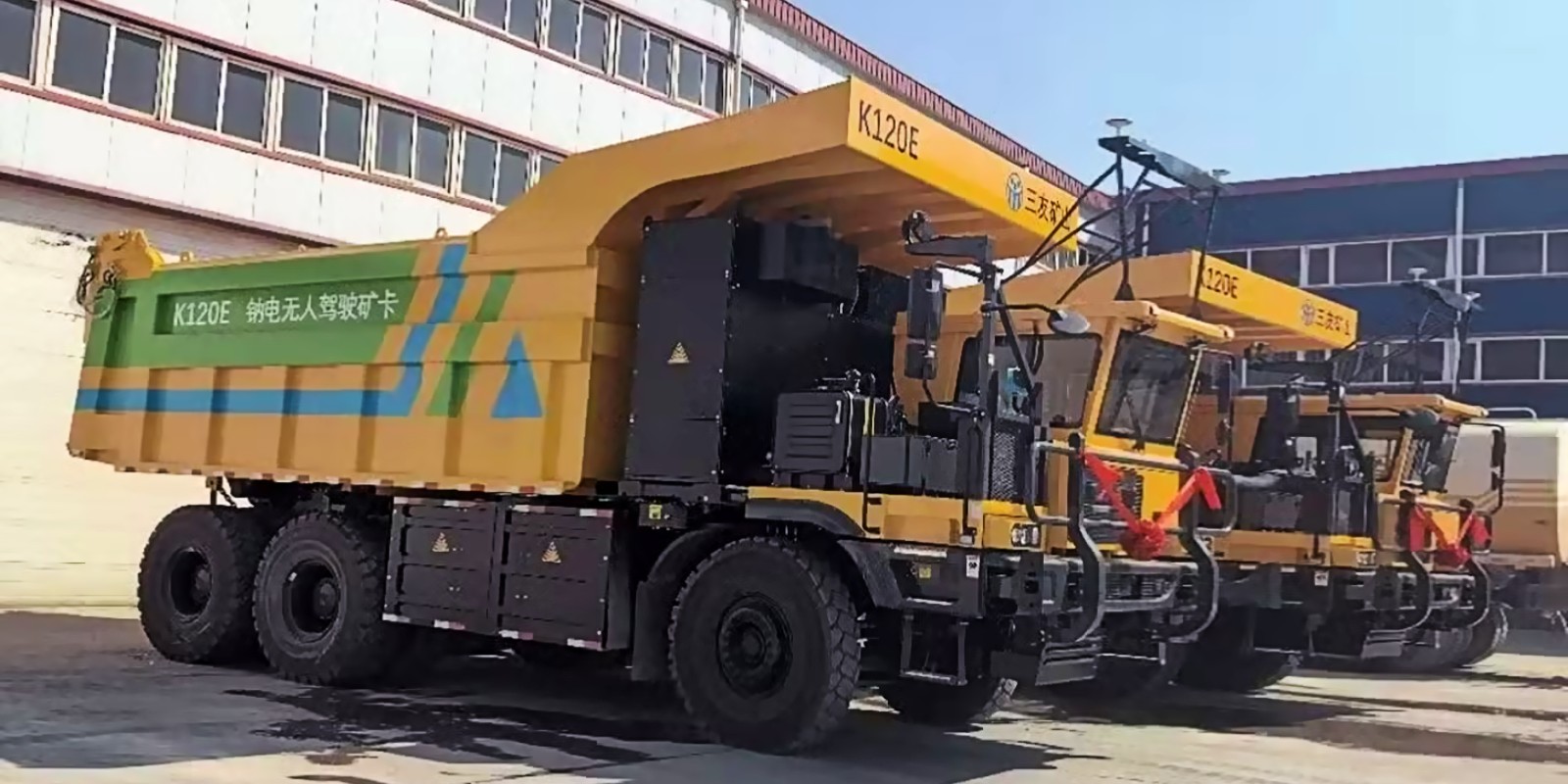 World’s first sodium-ion electric mining truck delivered in China with 676 kWh battery capacity