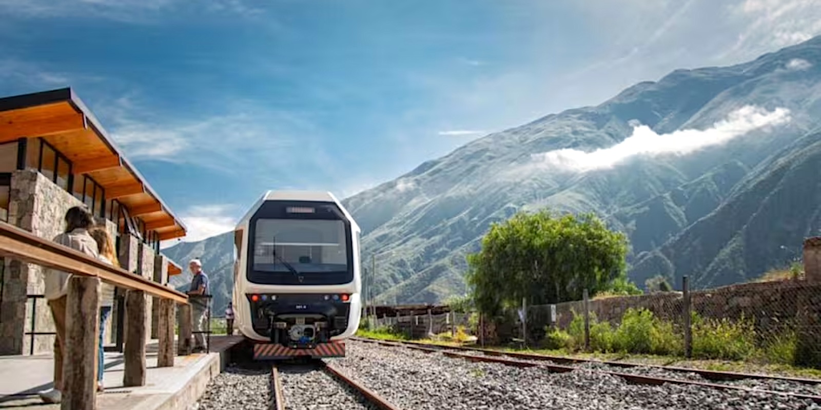 electrek.co - Jo Borrás - Argentina's solar train brings zero-emission travel to an ancient trade route