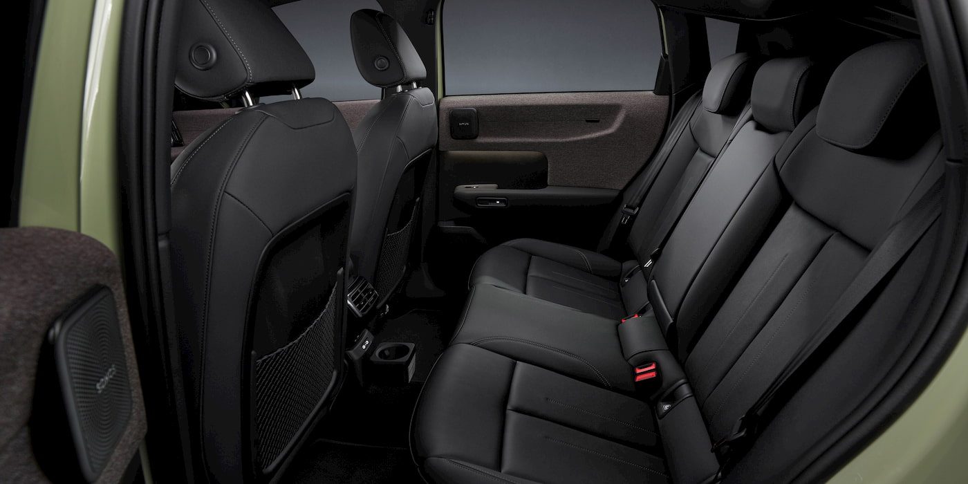 Audi-A2-e-tron-EV-interior-space