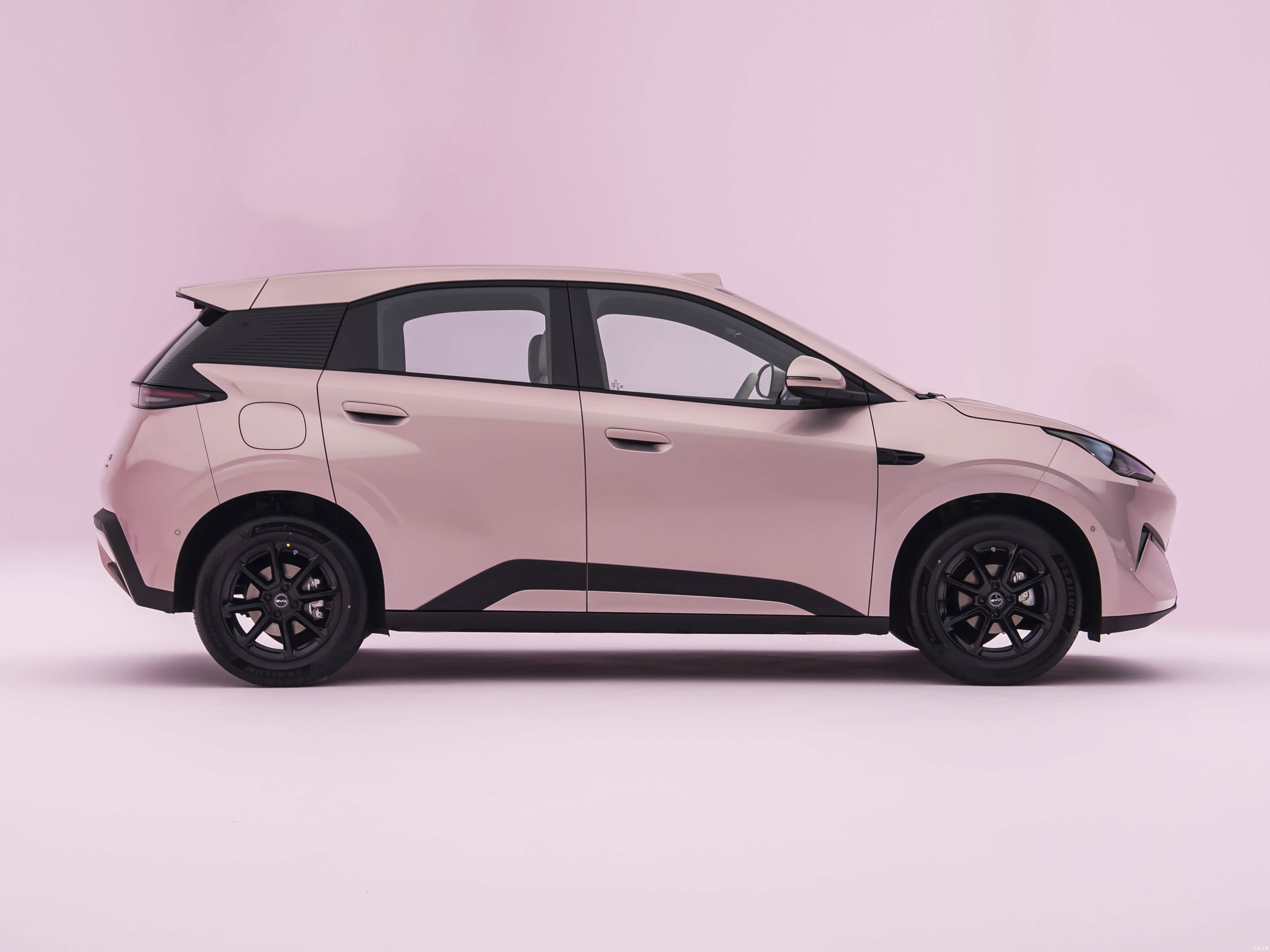 BYD-new-Seagull-EV-images