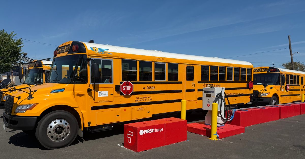NYC Introduces 40 New Electric School Buses with Reduced Infrastructure Costs