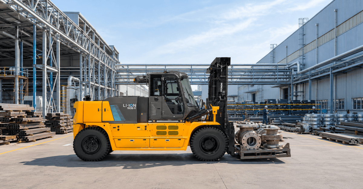 Hyundai Unveils 16-Tonne Battery-Electric Forklift, Expanding Heavy-Duty Electric Options