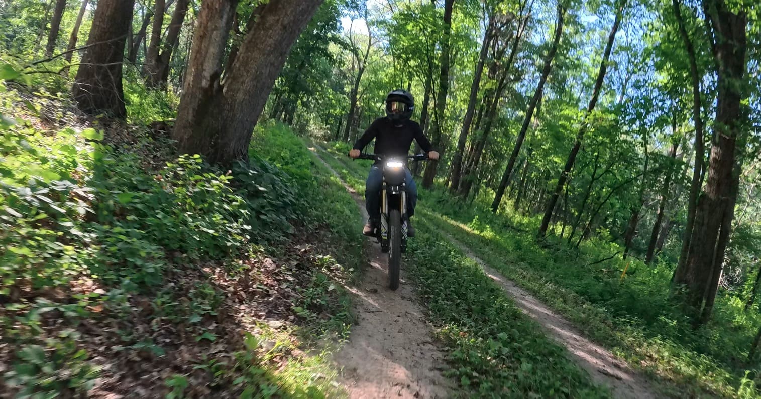 Hand Line Rode I rode Juiced’s 70 MPH Nomadix electric dirt bike, and the $2,495 price ...
