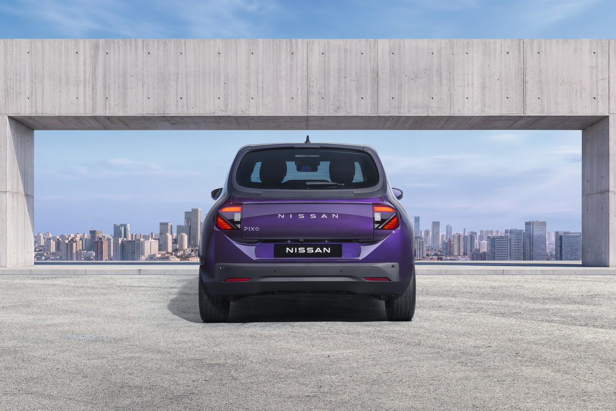 Nissan-affordable-Pixo-EV