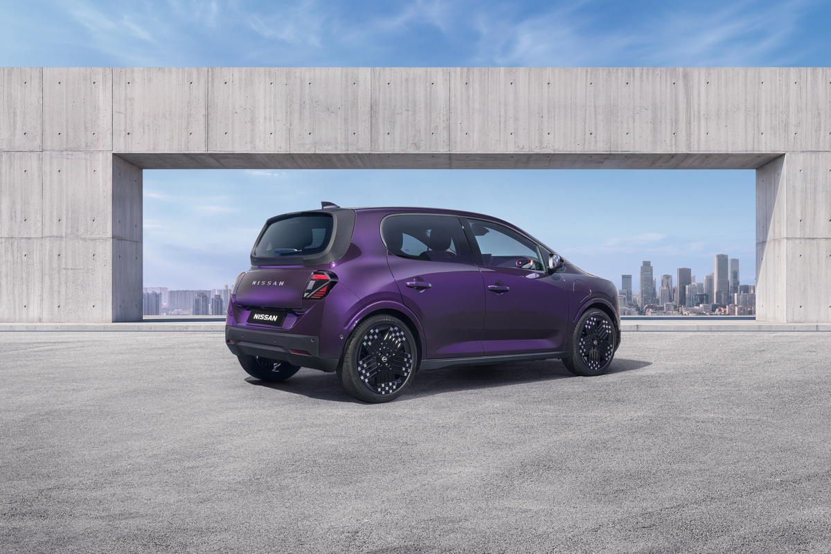 Nissan-affordable-Pixo-EV